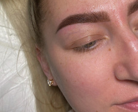 Nuotakos makiažas Klaipėda/ makiažas ir šukuosenos Klaipėda - Antakių korekcija - 4 Antakių korekcija - Nuotakos makiažas Klaipėda/ makiažas ir šukuosenos Klaipėda - 4
