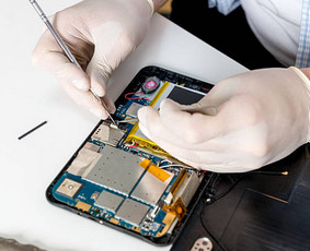 Kompiuterių, telefonų, konsolių remontas - Planšetinių kompiuterių remontas - 1 Planšetinių kompiuterių remontas - Kompiuterių, telefonų, konsolių remontas - 1