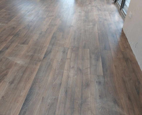 Vidaus apdailos darbai - Laminato klojimas - 1 Laminato klojimas - Vidaus apdailos darbai - 1