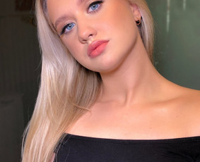 Profesionalus makiažas ir express sušukavimai / Diana Sabaliauskaitė / Darbų pavyzdys ID 3332481