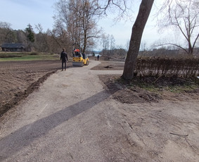 Ekskavatorinio krautuvo račioko bobcat nuoma skalda žvyras / Technika žemės kasimo darbai / Darbų pavyzdys ID 3341952