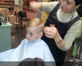 Vyrų moterų Kirpykla Žanlisa Šiauliuose - Vaikų kirpimas - 1 Vaikų kirpimas - Vyrų moterų Kirpykla Žanlisa Šiauliuose - 1