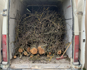 Krovinių pervežimas, perkraustymai, atlieku išv. - Statybinių atliekų išvežimas - 4 Statybinių atliekų išvežimas - Krovinių pervežimas, perkraustymai, atlieku išv. - 4