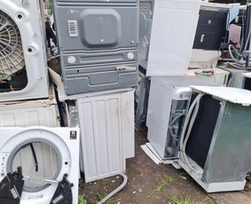Šiukšlių išvežimas,baldų, statybinių atliekų! griovimas! - Buitinės technikos išvežimas - 3 Buitinės technikos išvežimas - Šiukšlių išvežimas,baldų, statybinių atliekų! griovimas! - 3