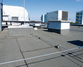 Plokščių Stogų Dengimas Pvc, Epdm ir bitumine Danga / Tvirti stogai / Darbų pavyzdys ID 3354604