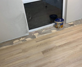 Laminato, Vinilo ir kitų dangų įrengimas. / Grindų meistrai / Darbų pavyzdys ID 3354630