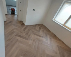 Išlyginamasis sluoksnis / vinilas / kilimas / parketas / Posh Grindys / Darbų pavyzdys ID 3356720
