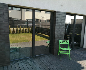 Langų tamsinimas Vilniuje. Plėvelė langams. Konsultavimas. - Langų tamsinimas (pastatui) - 4 Langų tamsinimas (pastatui) - Langų tamsinimas Vilniuje. Plėvelė langams. Konsultavimas. - 4