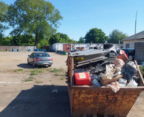 Baldu pervežimas , siuksliu ir statybiniu atlieku isvezimas / Leka project / Darbų pavyzdys ID 3357904