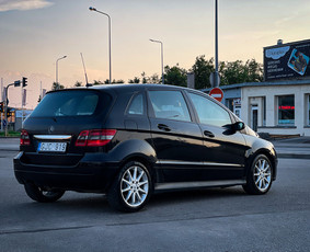 ** Automobilių nuoma Kaune ** / Rimvydas Sadauskas / Darbų pavyzdys ID 3359874