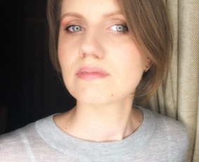 Profesionali vizažistė Šukuosenų stilistė Vilniuje - Vakarinis makiažas - 2 Vakarinis makiažas - Profesionali vizažistė Šukuosenų stilistė Vilniuje - 2