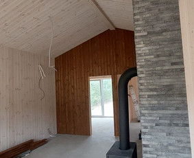 Karkasiniai namai, stoginės, terasos, pavesines, apdaila - Dailylenčių kalimas - 1 Dailylenčių kalimas - Karkasiniai namai, stoginės, terasos, pavesines, apdaila - 1