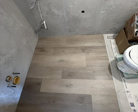 Laminato, Vinilo ir kitų dangų įrengimas. / Grindų meistrai / Darbų pavyzdys ID 3371384