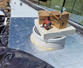 Ploksčių stogų dengimas Epdm, Pvc, Prilydoma danga / STOGRENGA / Darbų pavyzdys ID 3373400