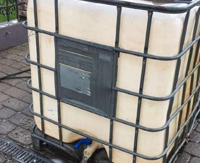 Vandens atvežimas statyboms baseinams šuliniams. / 1000L talpos ibc konteineriai atveža vandenį / Darbų pavyzdys ID 3373582