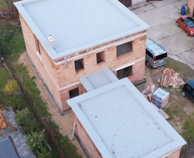 Plokščių Stogų Dengimas Pvc, Epdm ir bitumine Danga / Tvirti stogai / Darbų pavyzdys ID 3376826