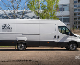 Nauji 2025m Iveco 16m3 Mikroautobuso nuoma B Kateg / MB kino ratai / Darbų pavyzdys ID 3378950