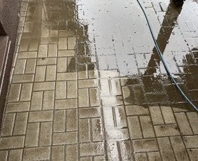 Trinkelių, fasadų, stogų plovimas / Aplinkos Priežiūra / Darbų pavyzdys ID 3380950