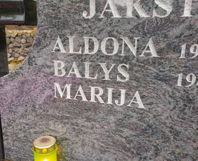 Raidžių kalimas ant paminklų, visi kiti kapaviečių darbai. / Paminklita, Aivaras / Darbų pavyzdys ID 3385206