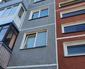 Blokinių namų siūlių hermetizavimas - Hermetizavimo,mūro remonto bei tinkavimo darbus aukštyje - 3