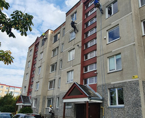 Hermetizavimo,mūro remonto bei tinkavimo darbus aukštyje / Ramūnas Zakarevičius / Darbų pavyzdys ID 3386356