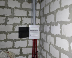 Įvadai, rangovo aktas, varžų matavimas, saulės elektrinės - Elektros instaliacija - 2 Elektros instaliacija - Įvadai, rangovo aktas, varžų matavimas, saulės elektrinės - 2