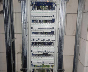 Įvadai, rangovo aktas, varžų matavimas, saulės elektrinės - Elektros instaliacija - 1 Elektros instaliacija - Įvadai, rangovo aktas, varžų matavimas, saulės elektrinės - 1