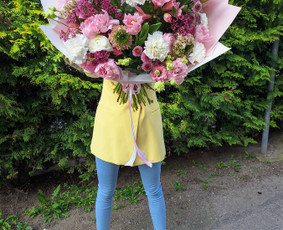 Gėlių pristatymas į namus kasdien ir švenčių dekoravimas - Bažnyčios puošimas - 4 Bažnyčios puošimas - Gėlių pristatymas į namus kasdien ir švenčių dekoravimas - 4