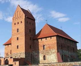 Nuomos paslaugos - Laivo nuoma Trakuose - 4