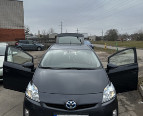 Automobilių nuoma pavežėjimo veiklai - Toyota Prius nuoma - 1 Toyota Prius nuoma - Automobilių nuoma pavežėjimo veiklai - 1
