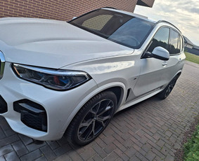 Automobiliai šventėms su profesionaliais vairuotojais / UAB Eddytrans / Darbų pavyzdys ID 3399900