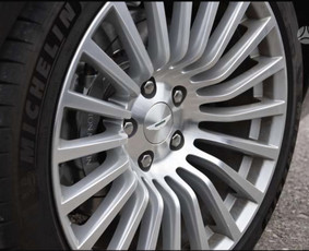 Automobiliai šventėms su profesionaliais vairuotojais / UAB Eddytrans / Darbų pavyzdys ID 3399996