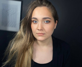 Dieninis makiažas - Makiažas, Antakių korekcija - 3