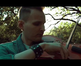 Renginių vedėjai su gyva styginių muzika / Laimis Krunglevičius / Darbų pavyzdys ID 659489