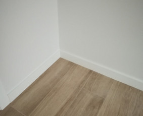 Apdaila namams - Grindjuosčių montavimas - 1 Grindjuosčių montavimas - Apdaila namams - 1