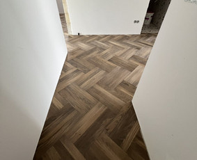 Laminato, Vinilo ir kitų dangų įrengimas. / Grindų meistrai / Darbų pavyzdys ID 3410934