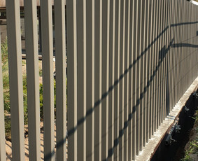 Skardinių rombo ir žaliuzi tvorų gamyba ir montavimas - Metalinės tvoros - 4 Metalinės tvoros - Skardinių rombo ir žaliuzi tvorų gamyba ir montavimas - 4