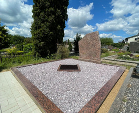 Paslaugos kapinėse – kokybiškai ir už protingą kainą - Kapo dekoravimas akmenėliais - 3 Kapo dekoravimas akmenėliais - Paslaugos kapinėse – kokybiškai ir už protingą kainą - 3