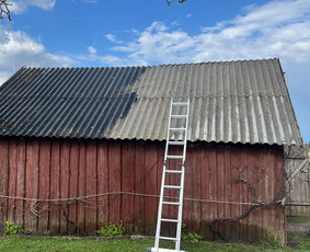 Trinkelių, fasadų, stogų plovimas - Stogų valymas ir priežiūra - 2 Stogų valymas ir priežiūra - Trinkelių, fasadų, stogų plovimas - 2