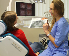Greitas ir kokybiškas odontologinis gydymas be skausmo - Odontologai - 4 Odontologai - Greitas ir kokybiškas odontologinis gydymas be skausmo - 4