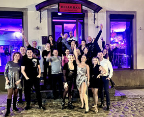 Mobilus baras, kokteilių gaminimo pamoka, taurių piramidė / HELLO BAR / Darbų pavyzdys ID 3421284
