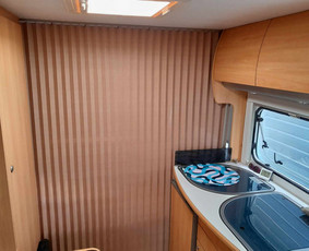 Tvarkingo kompaktiško prikabinamo namelio nuoma - Automobilių nuoma - 3 Automobilių nuoma - Tvarkingo kompaktiško prikabinamo namelio nuoma - 3