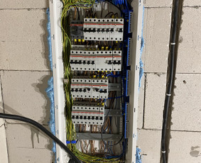 Elektriko paslaugos , Saulės elektrinės, Įkrovimo stotelės / MB ENERGOMONTAS / Darbų pavyzdys ID 3428008