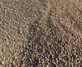 Skalda, smėlis, žvyras, juodžemis - Parduodame žvyrą,malta betoną - 1