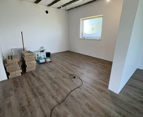 Laminato, Vinilo ir kitų dangų įrengimas. / Grindų meistrai / Darbų pavyzdys ID 3441666