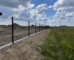 Tvora, vartai, varteliai, automatika - Segmentinės tvoros - 1 Segmentinės tvoros - Tvora, vartai, varteliai, automatika - 1