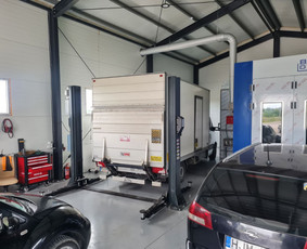 Automobilių dažymas ir kėbulo remonto darbai - Korozijos pažeisto kėbulo tvarkymas - 4 Korozijos pažeisto kėbulo tvarkymas - Automobilių dažymas ir kėbulo remonto darbai - 4