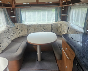 Prikabinamų namelių nuoma - Prikabinamo namelio Hymer nuoma - 2