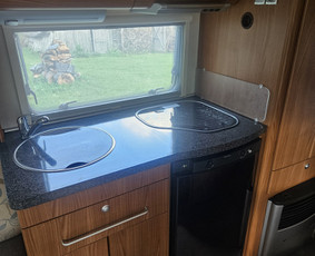 Prikabinamų namelių nuoma - Prikabinamo namelio Hymer nuoma - 3