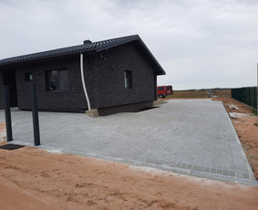 Trinkelių dėjimas, pagrindų paruošimas, bortų betonavimas - Trinkelių klojimas - 4 Trinkelių klojimas - Trinkelių dėjimas, pagrindų paruošimas, bortų betonavimas - 4